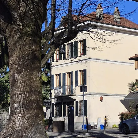 La Casa Di Gio Appartement Angera