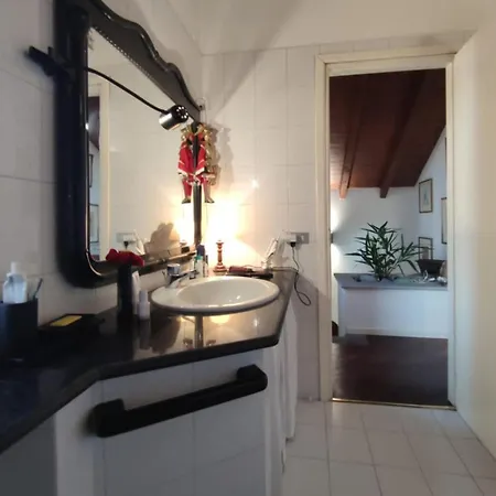 La Casa Di Gio * Angera